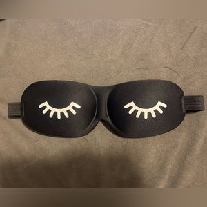 Eye cover sleep mask.